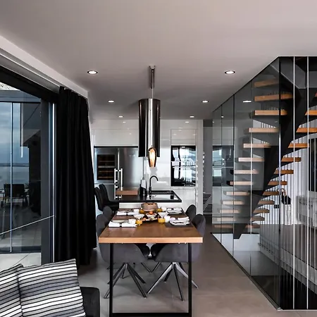 Infinity - Luxurious Seaview With Enchanting Pool 别墅 卡利