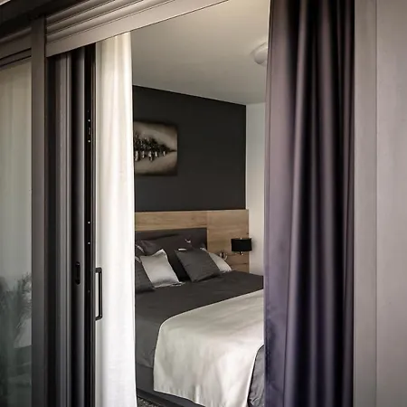 别墅 Infinity - Luxurious Seaview With Enchanting Pool 卡利