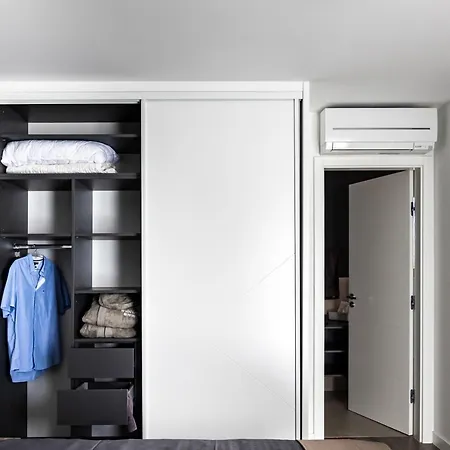 Infinity - Luxurious Seaview With Enchanting Pool 卡利