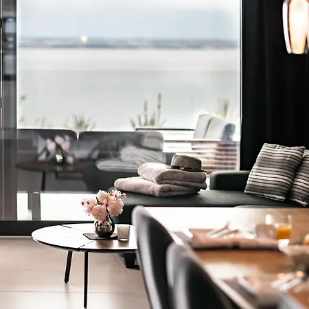 Infinity - Luxurious Seaview With Enchanting Pool * Kali