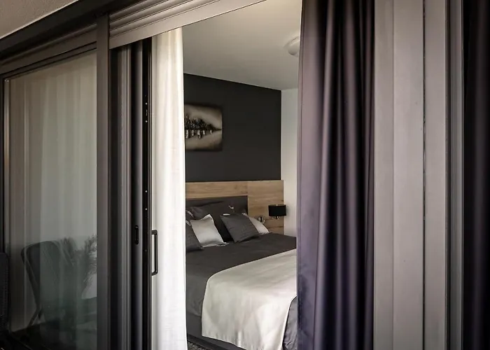 Willa Infinity - Luxurious Seaview With Enchanting Pool Kali