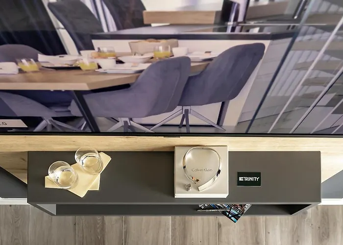 Infinity - Luxurious Seaview With Enchanting Pool *