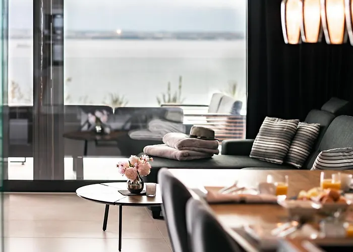 Infinity - Luxurious Seaview With Enchanting Pool * Kali