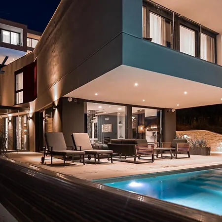 Infinity - Luxurious Seaview With Enchanting Pool Villa