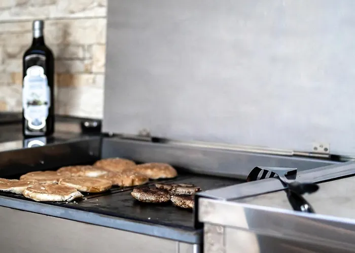 Villa Infinity - Luxurious Seaview With Enchanting Pool