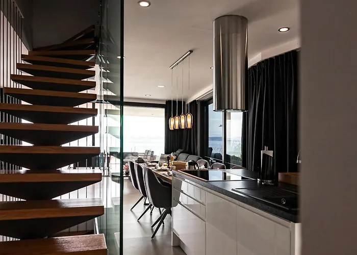Infinity - Luxurious Seaview With Enchanting Pool Villa *