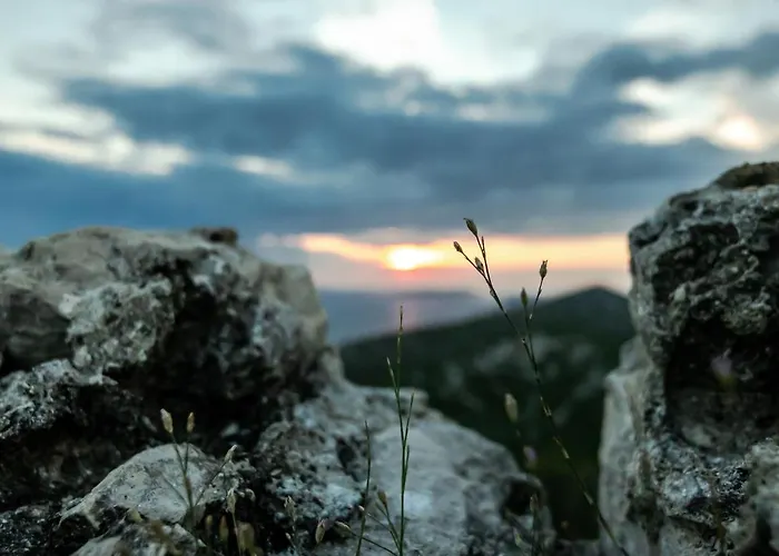 Infinity - Luxurious Seaview With Enchanting Pool Kali