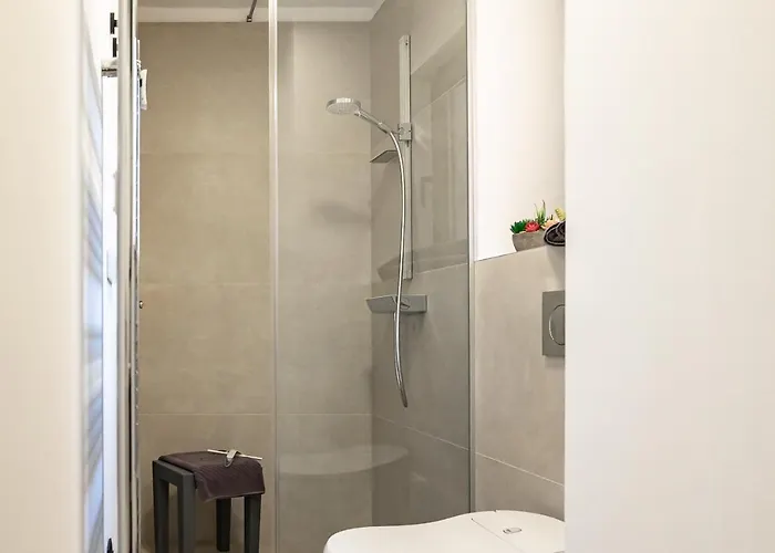 Infinity - Luxurious Seaview With Enchanting Pool