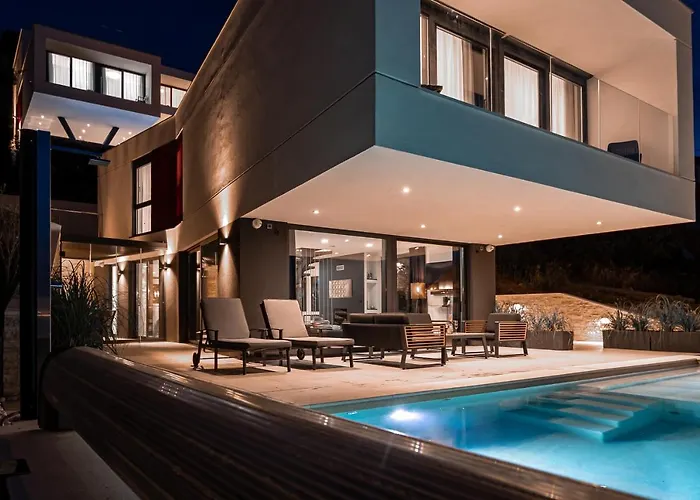 Infinity - Luxurious Seaview With Enchanting Pool Villa